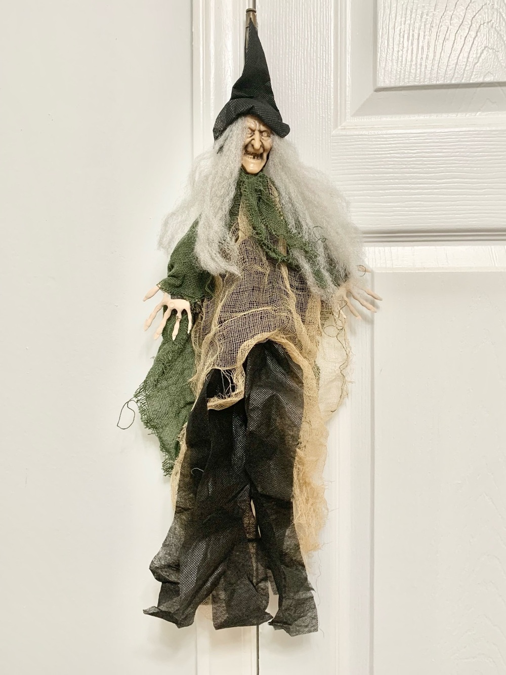 Creepy Old Witch Vintage Hanging Halloween Decor 21”